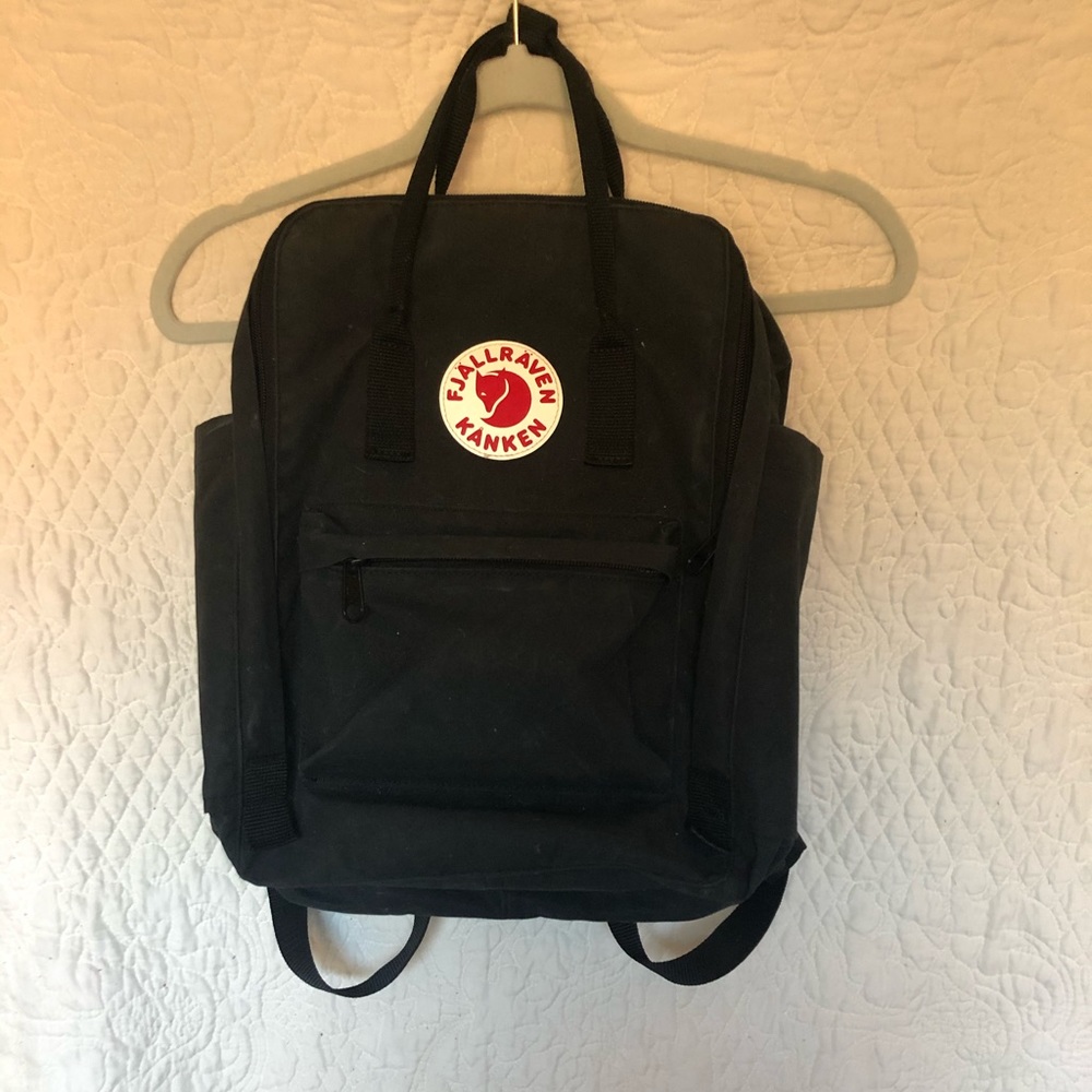 fjallraven kanken black (laptop) backpack